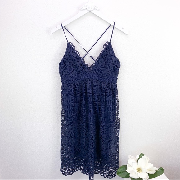 Bardot Versailles Navy Lace Dress - Picture 2 of 6